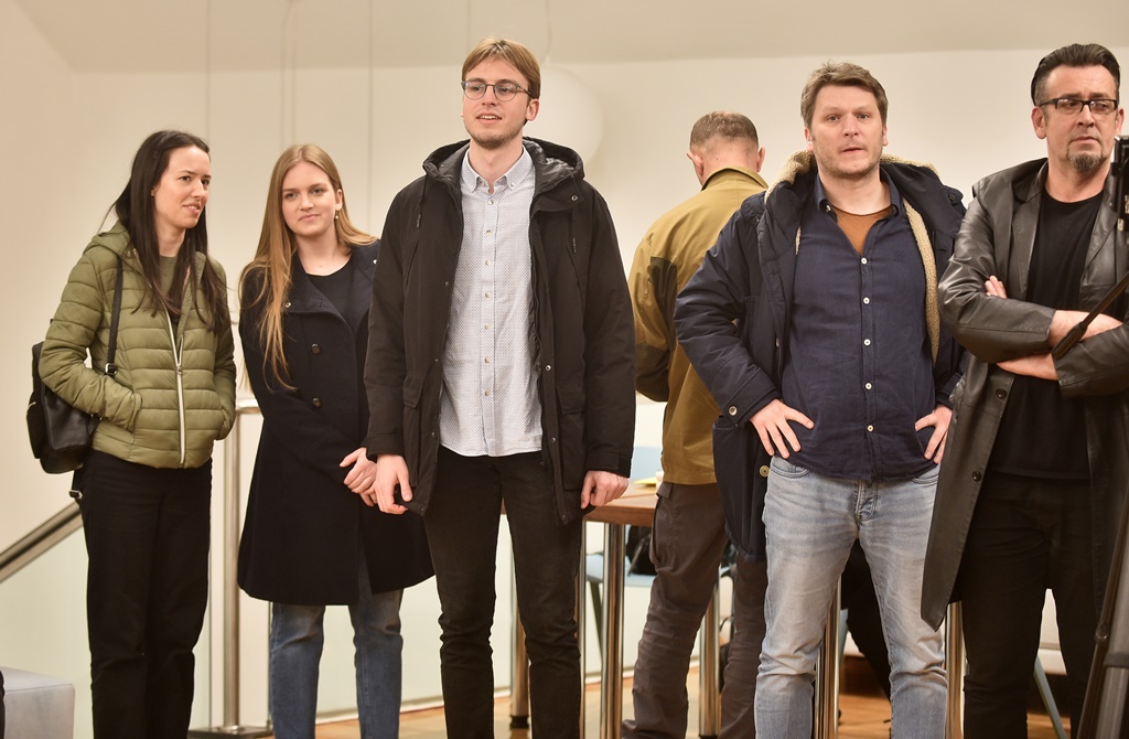 Image 5626881 (auto)