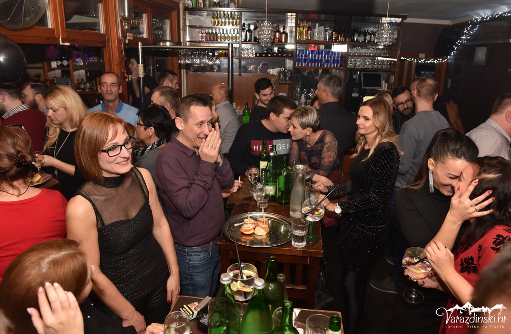 varteksov petak, orange night, mea culpa,