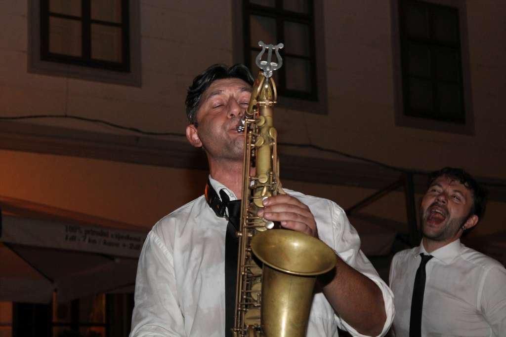 zadnjispanc028813369