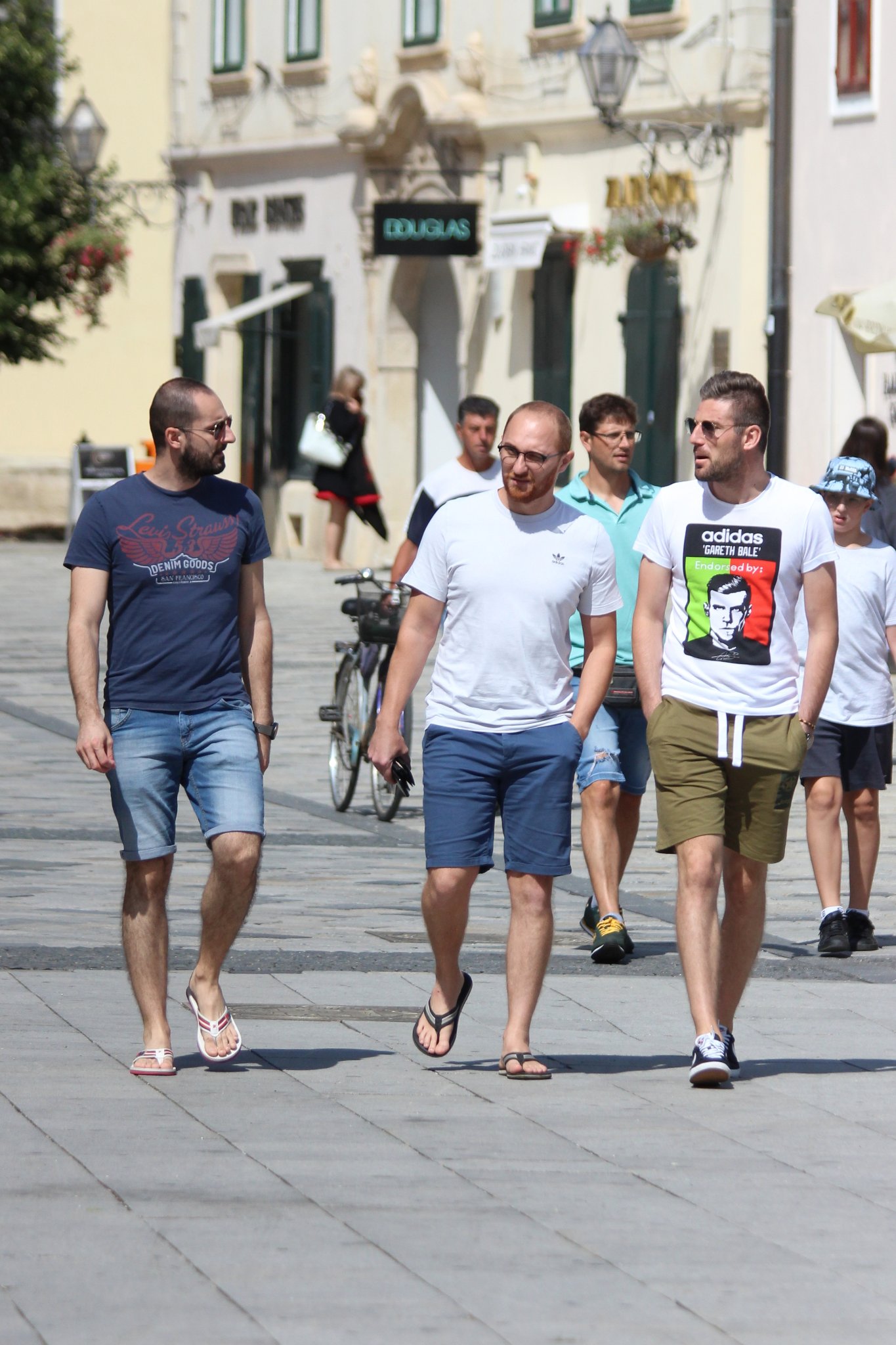 Image 5412650 (auto)