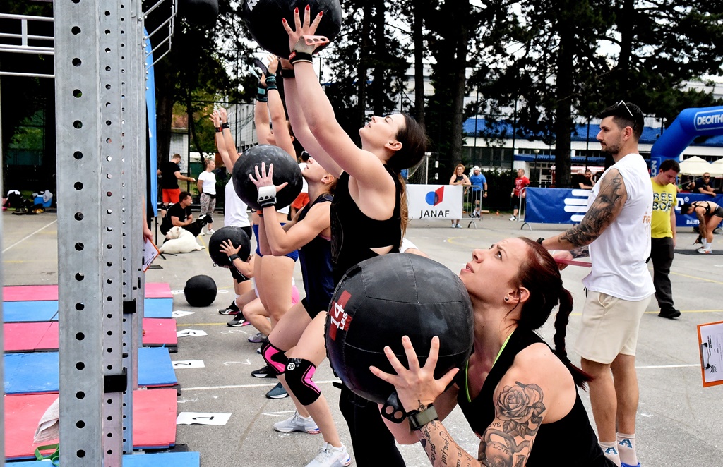 Image 5720363 (auto)