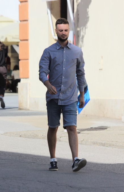 Image 5466868 (auto)