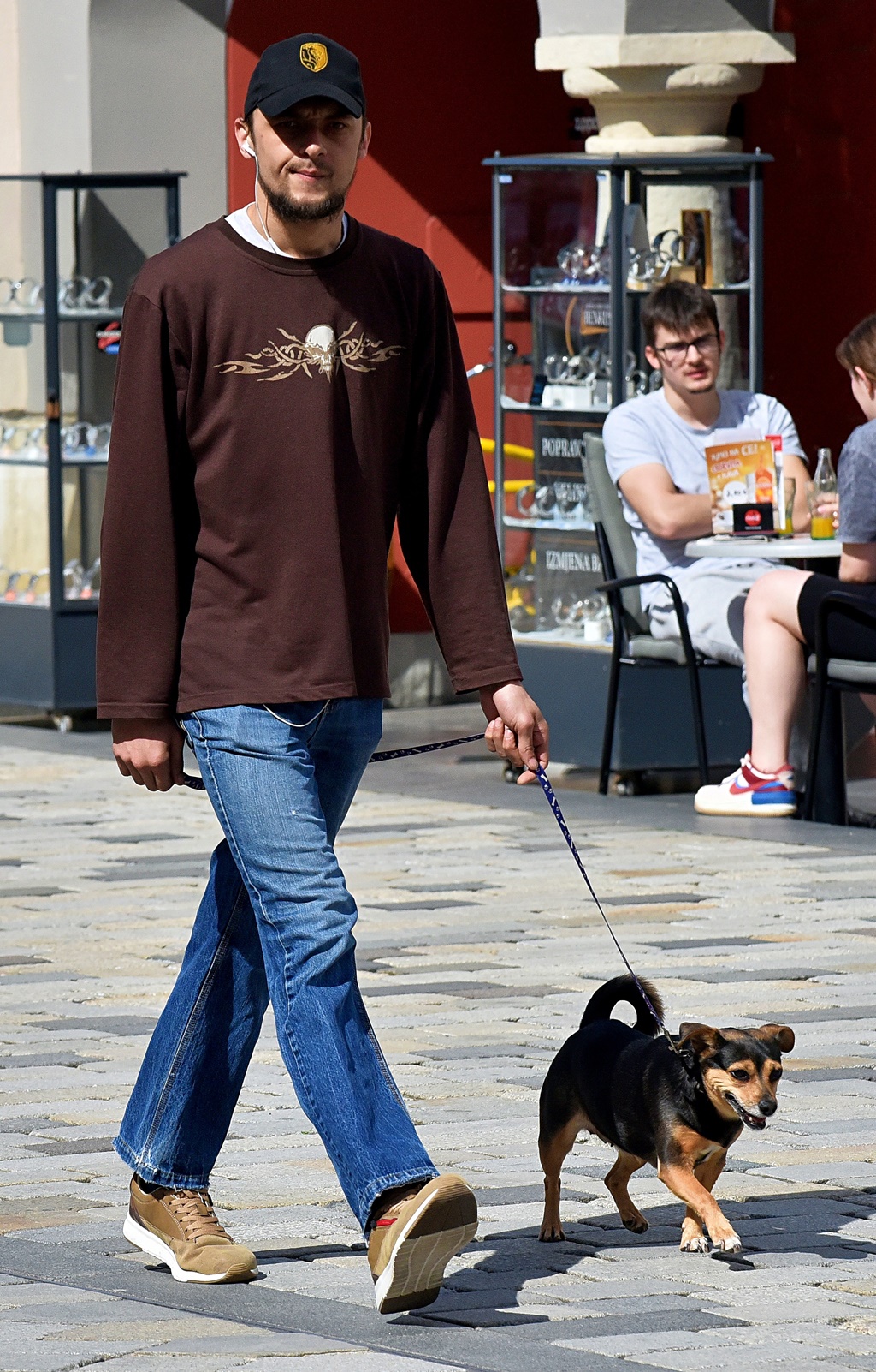 Image 6007797 (auto)