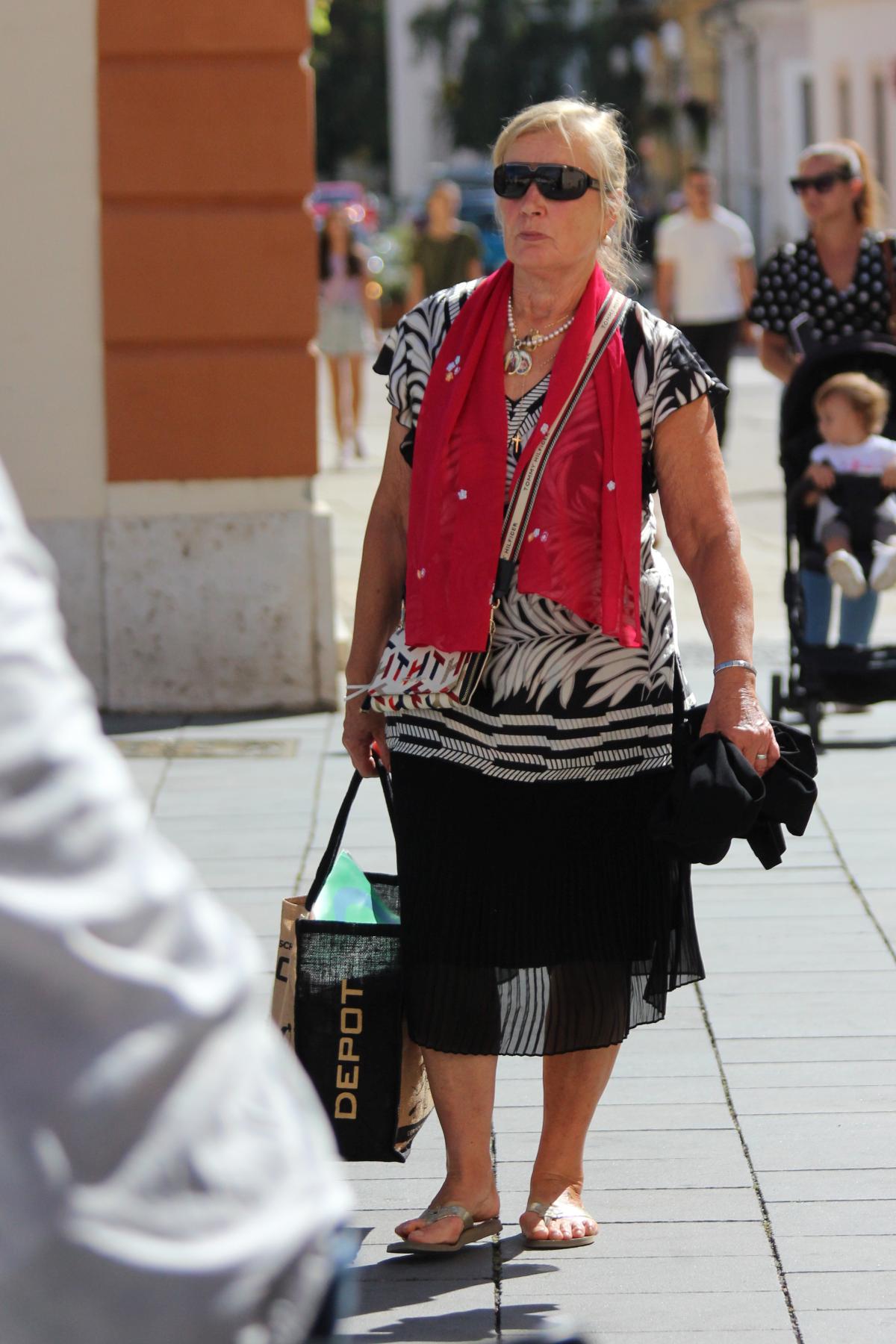 Image 5452100 (auto)