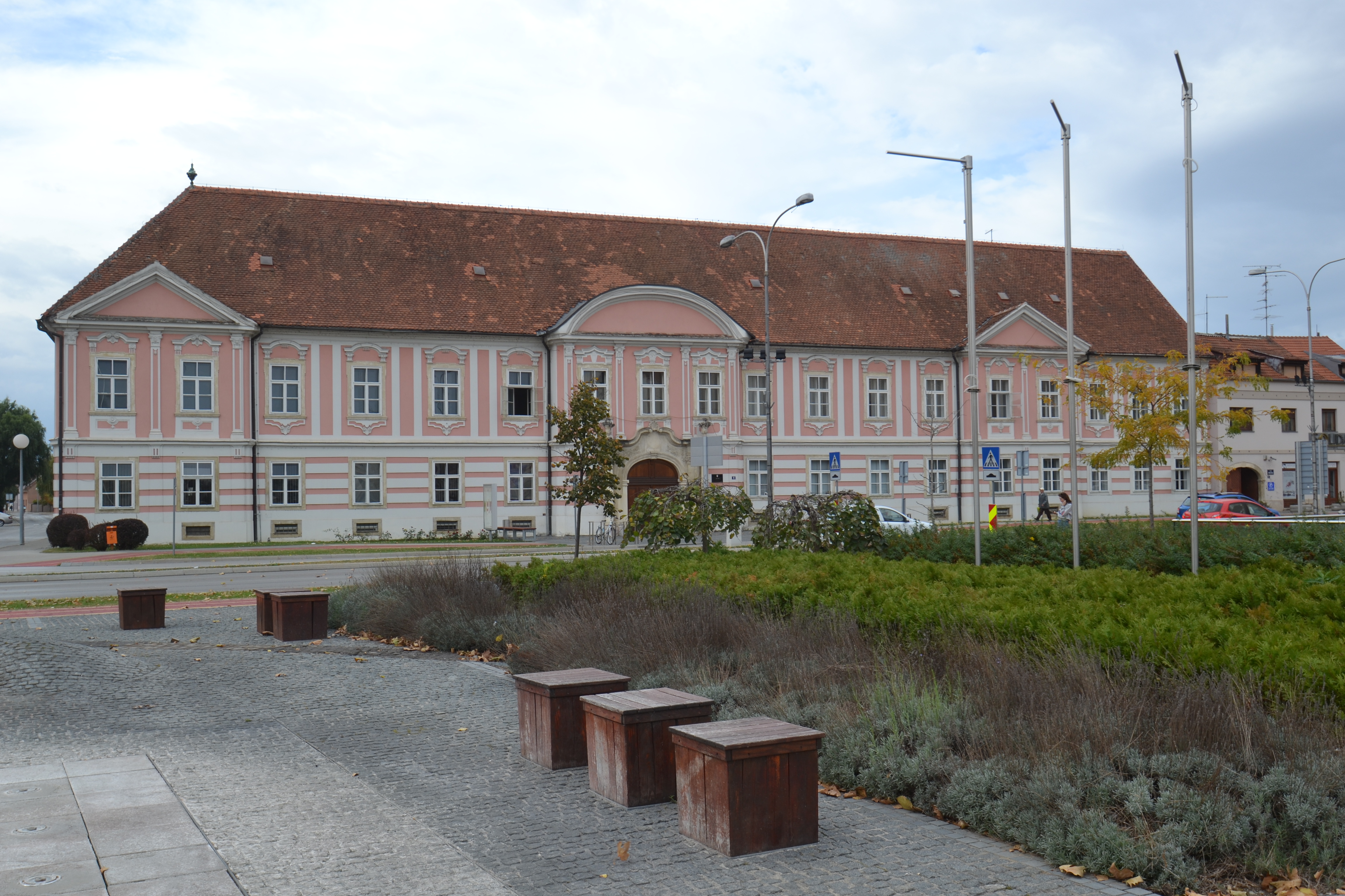 Šetnja Varaždinom u sklopu projekta ‘Čiji je ovo grad?’ Šetnja Varaždinom u sklopu projekta ‘Čiji je ovo grad?’