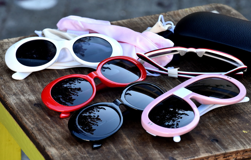 Bacinger i Kliček – modni buvljak