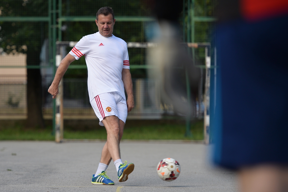 Crni i bijeli – mali nogomet