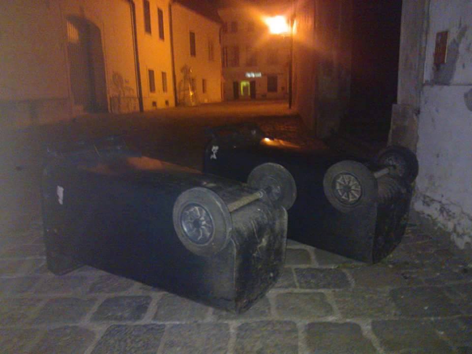 divljanjepovz4855380