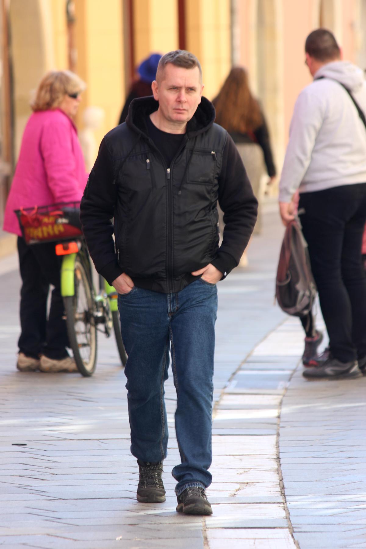 Image 5633971 (auto)