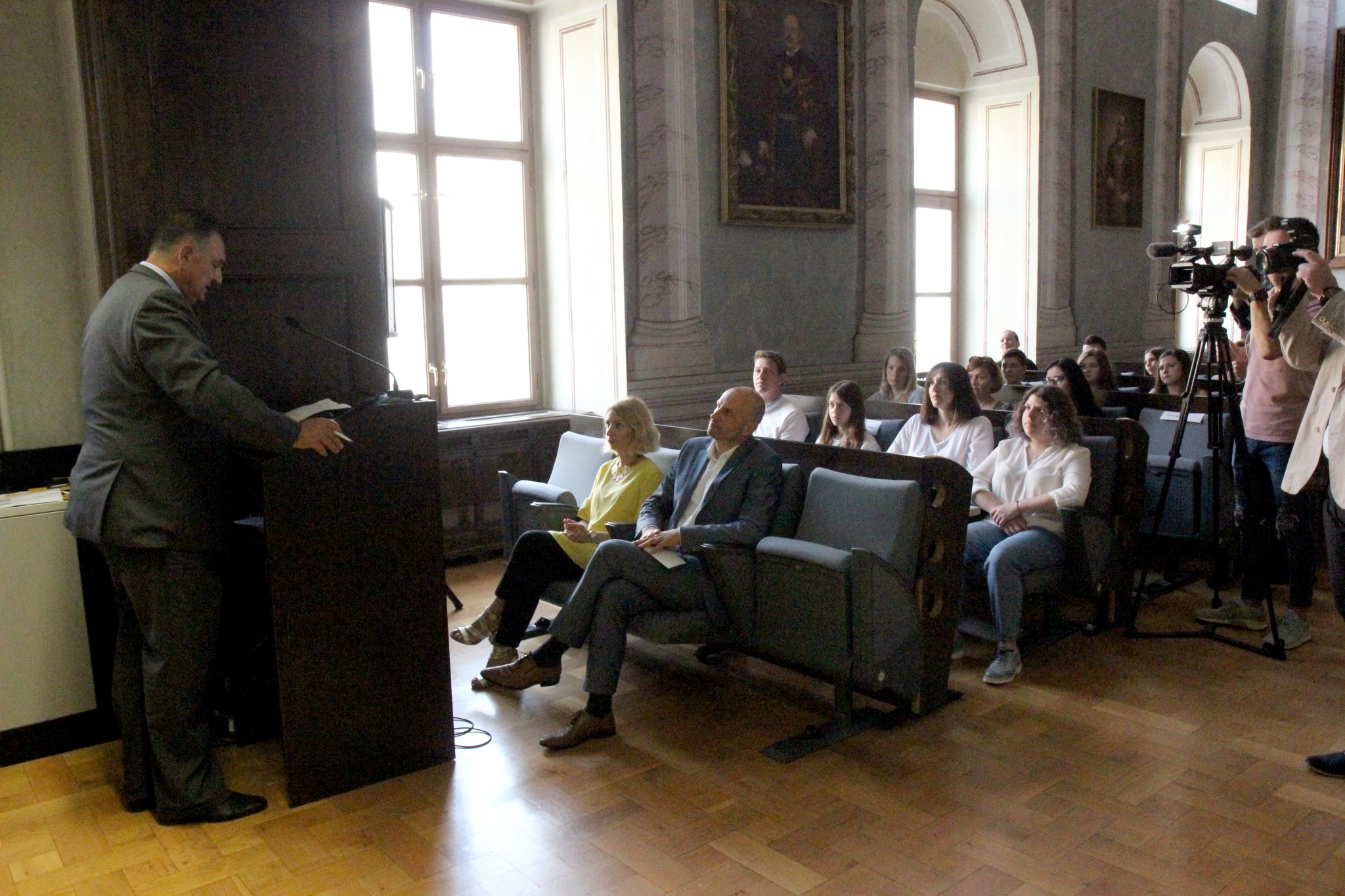 Image 3683901 (auto)