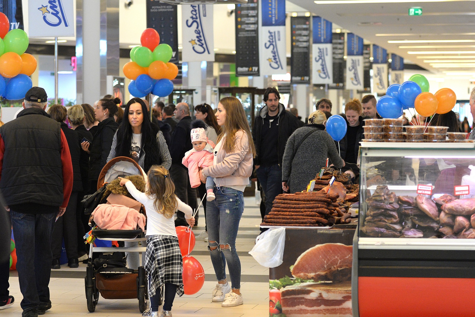 Lumini – peti rođendan Lumini – peti rođendan