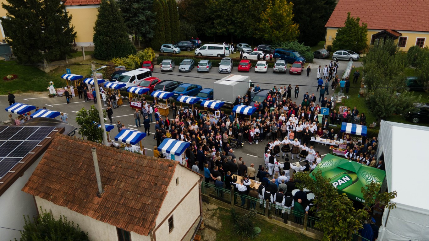 Image 5489722 (auto)