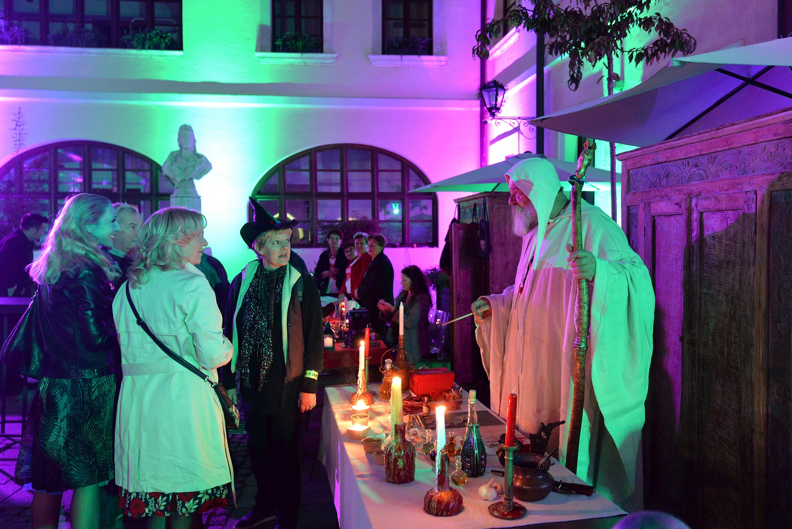 Hallowen party u atriju Županijske palače