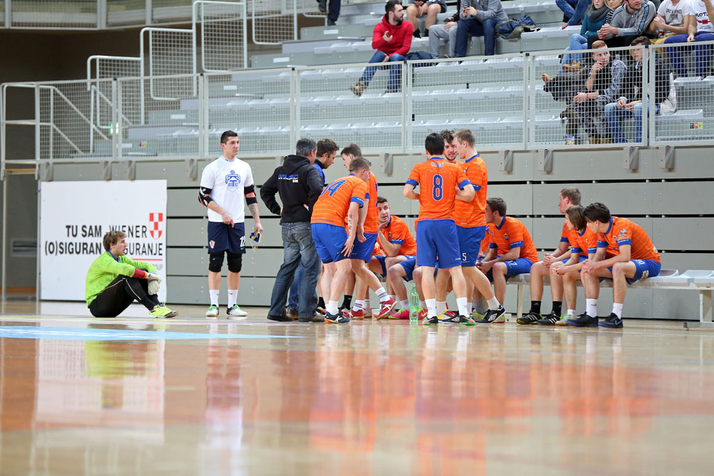 futsalvarteksdinamo6178460