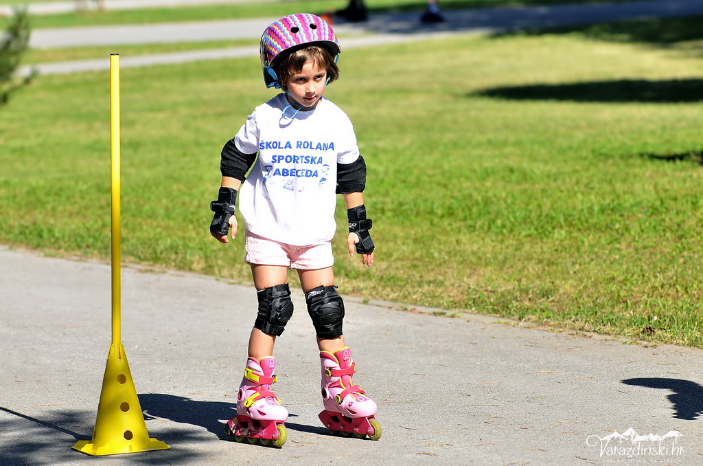 ŠKOLA ROLANJA Oko 130 djece naučilo rolati, s njima po prvi puta i roditelji