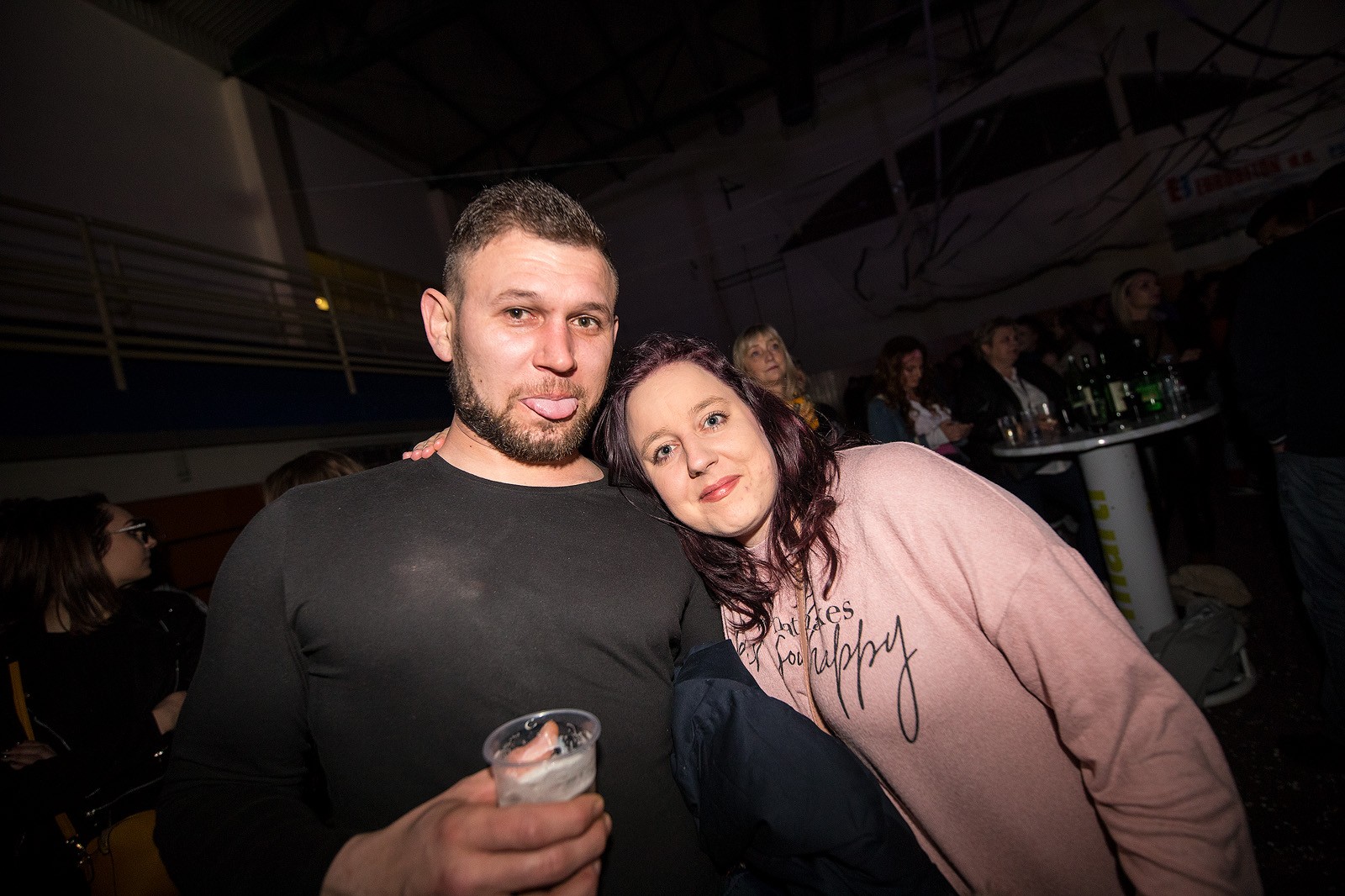 TRASH PARTY U PRELOGU Minea, Ivana Banfić i Ella napravile ludnicu na partyju!