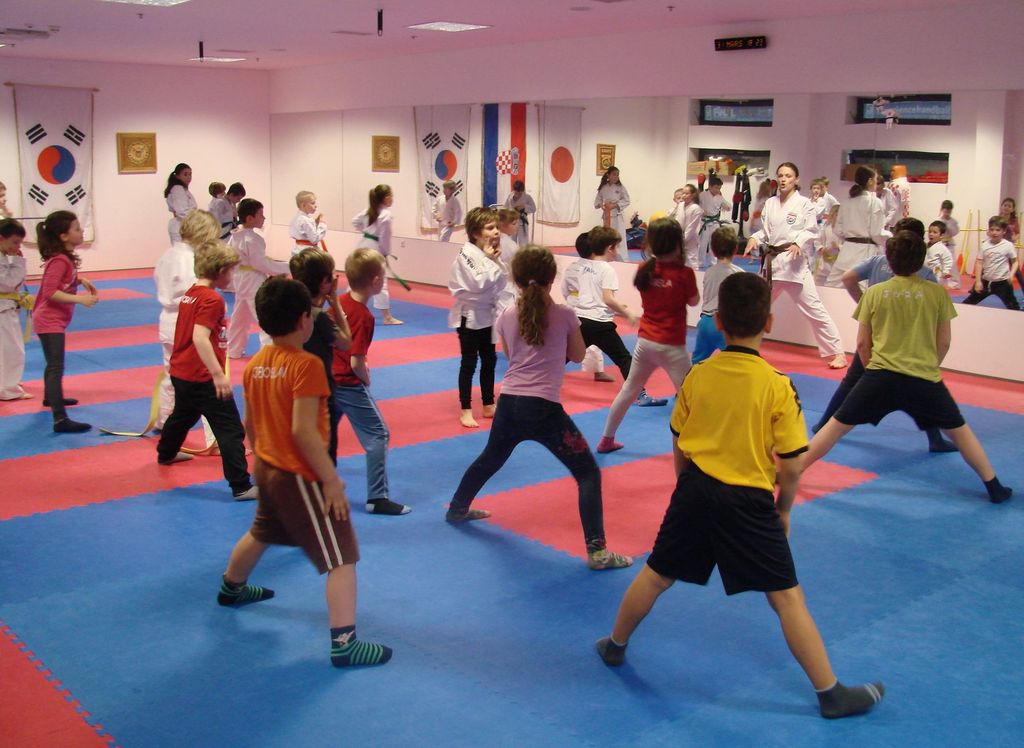 160331posjetkarateklubuvarazdin