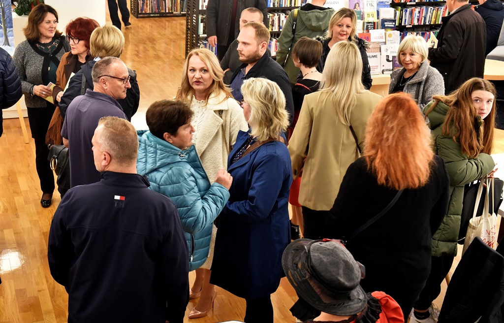 Image 5892927 (auto)