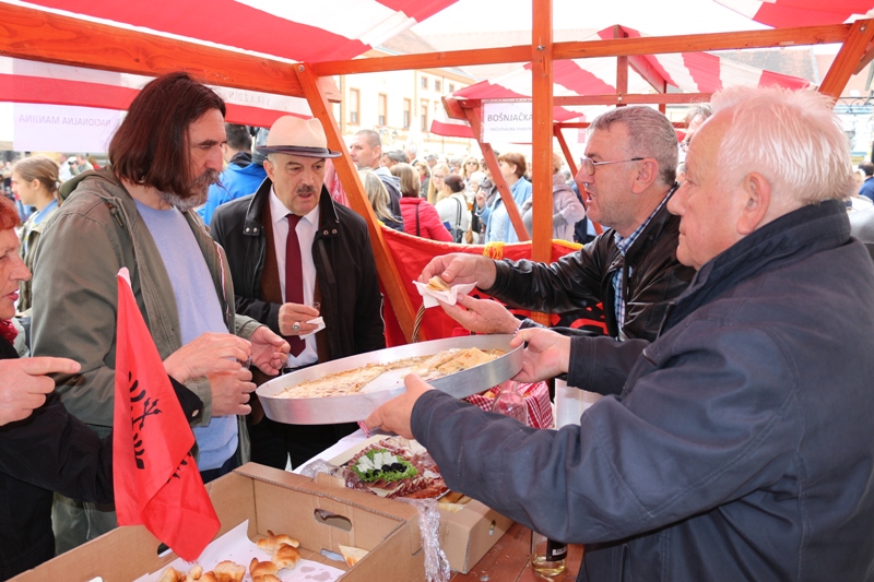 Image 3612417 (auto) Image 3612417 (auto)