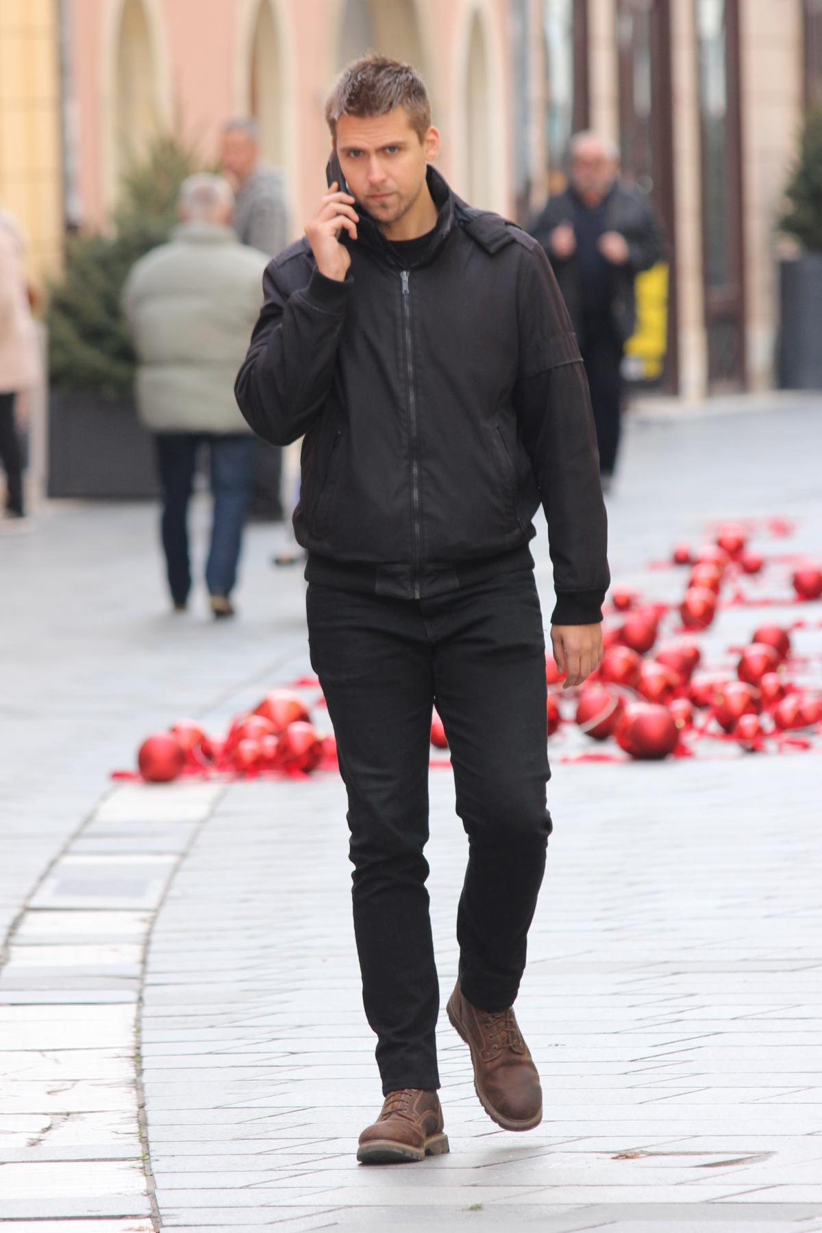 Image 5528538 (auto)