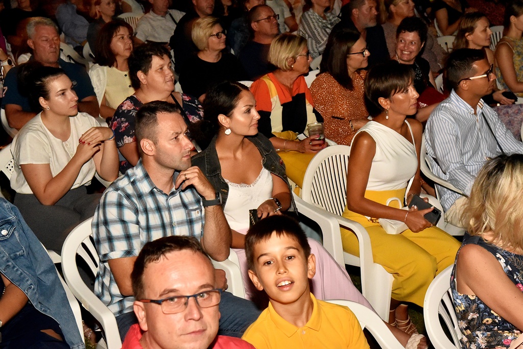 Image 5456938 (auto)