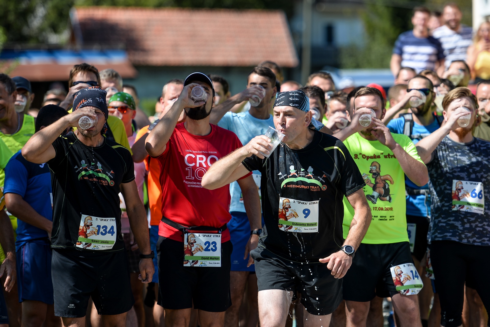 Opaka utrka, čevo Opaka utrka, čevo