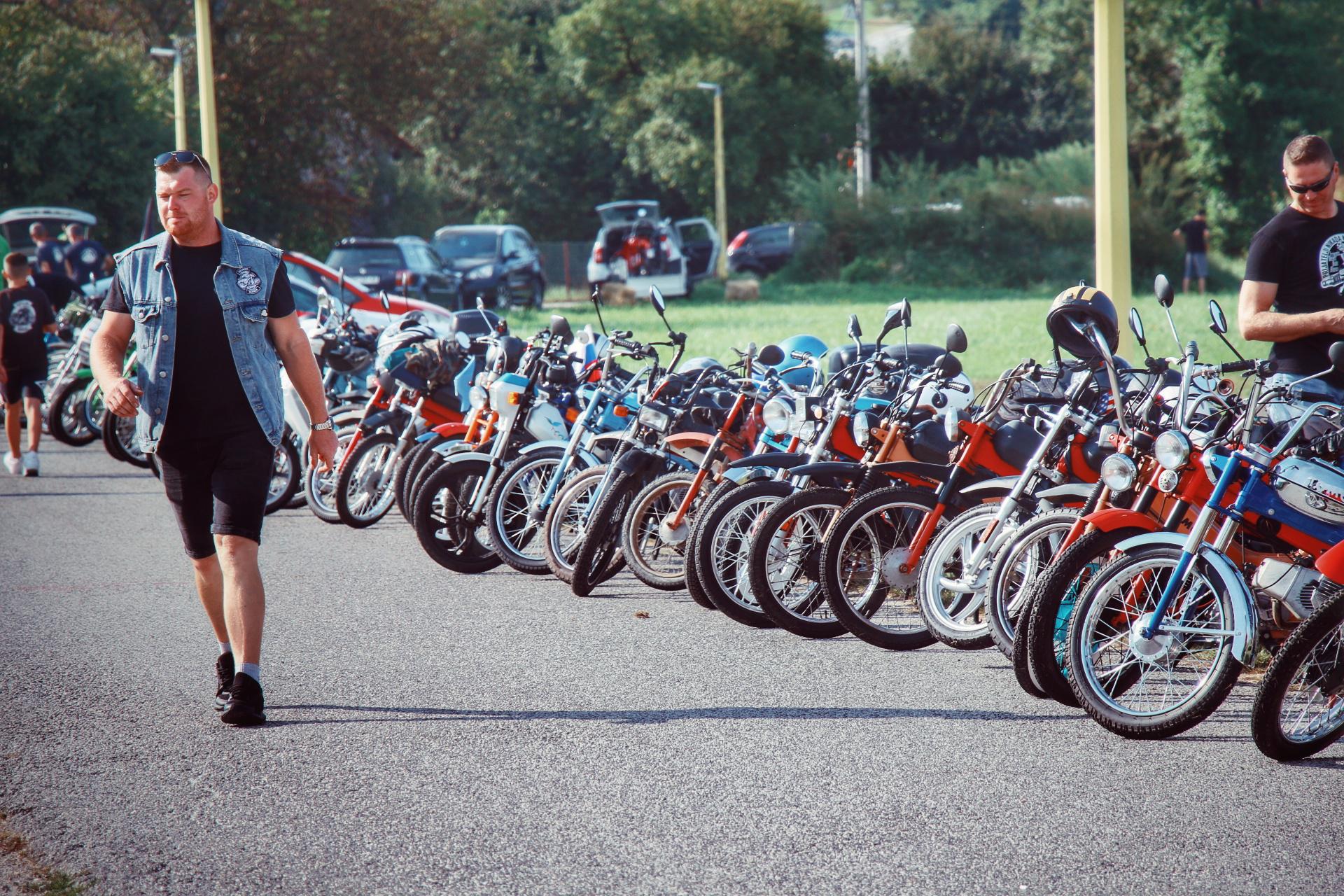 Image 5825483 (auto)