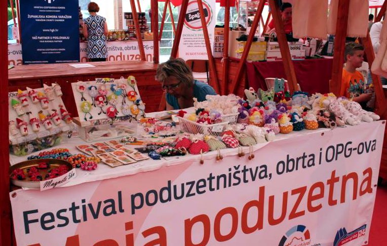 1350178911526926481145922598192