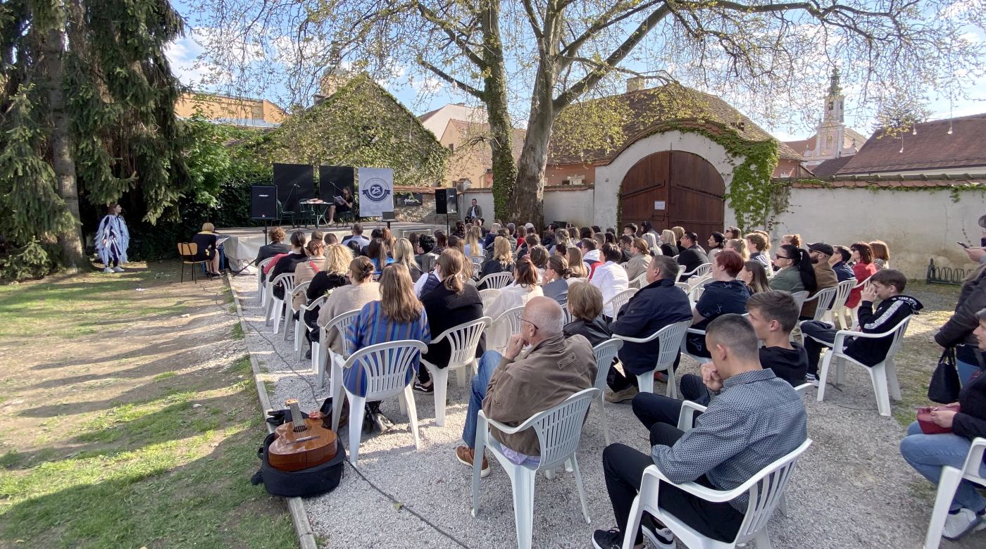 prva privatna gimnazija s pravom javnosti 2