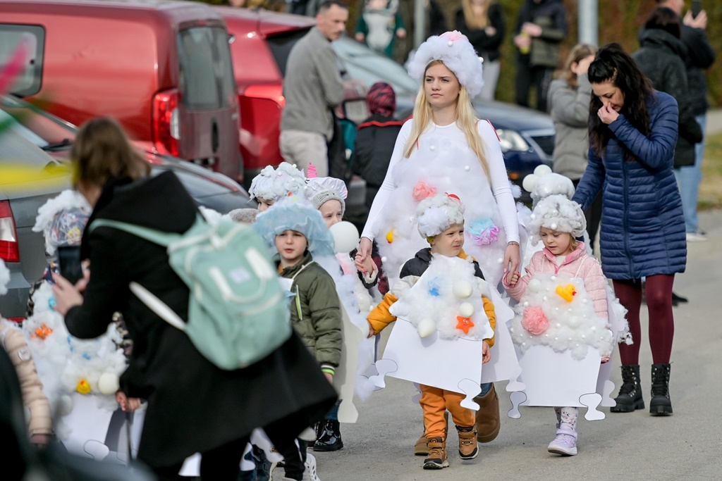 dječji fašnik v marofu
