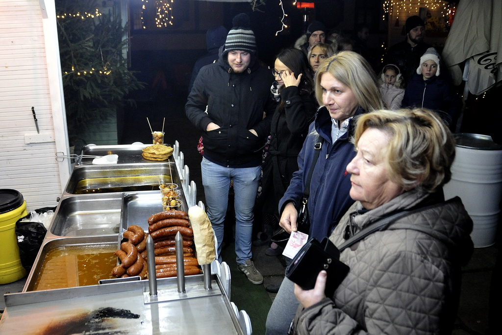 Irma Dragičević na Stančićevom trgu, Advent u Varaždinu 2018. Irma Dragičević na Stančićevom trgu, Advent u Varaždinu 2018.