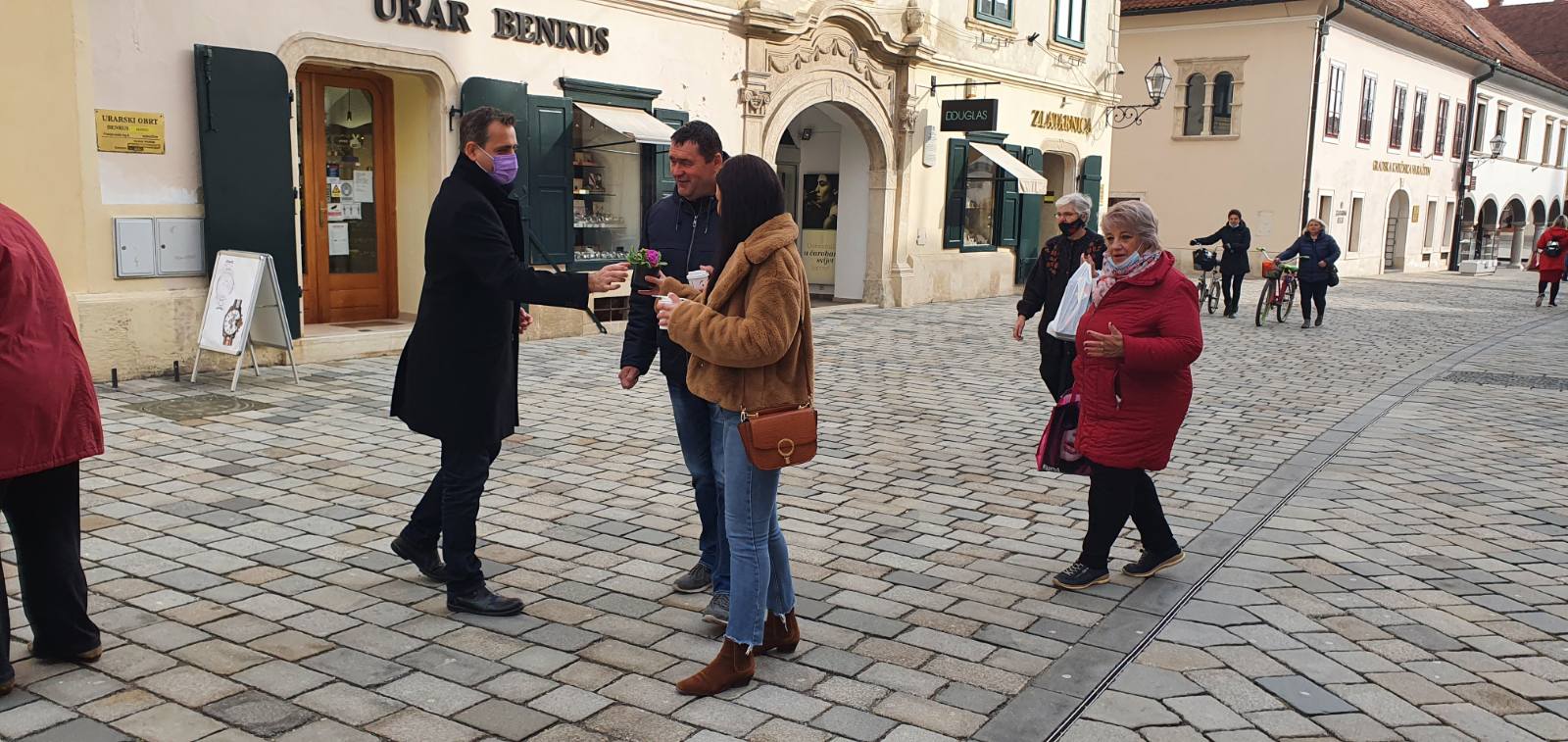 Reformisti, Dan žena