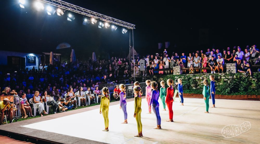 Image 5814125 (auto)