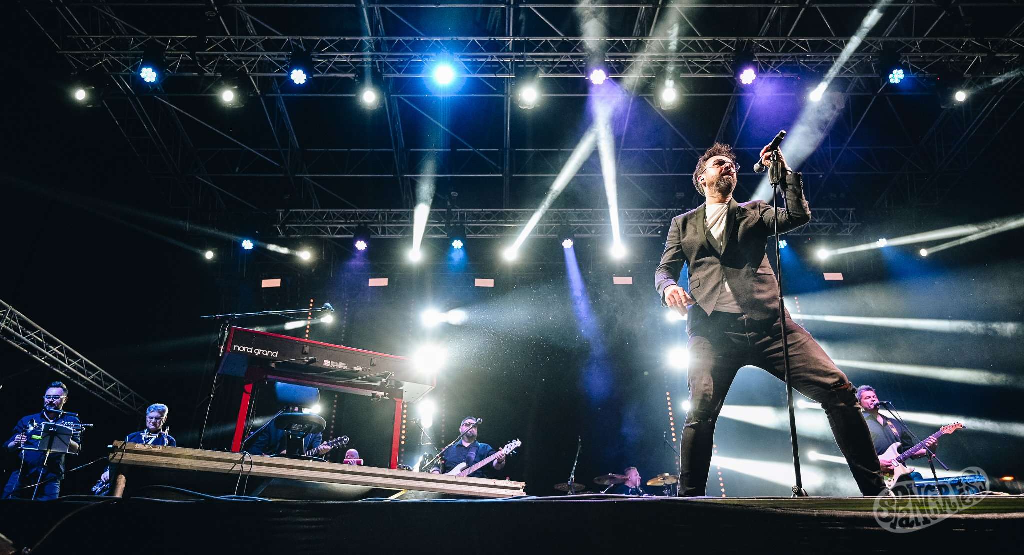 Image 5460032 (auto)