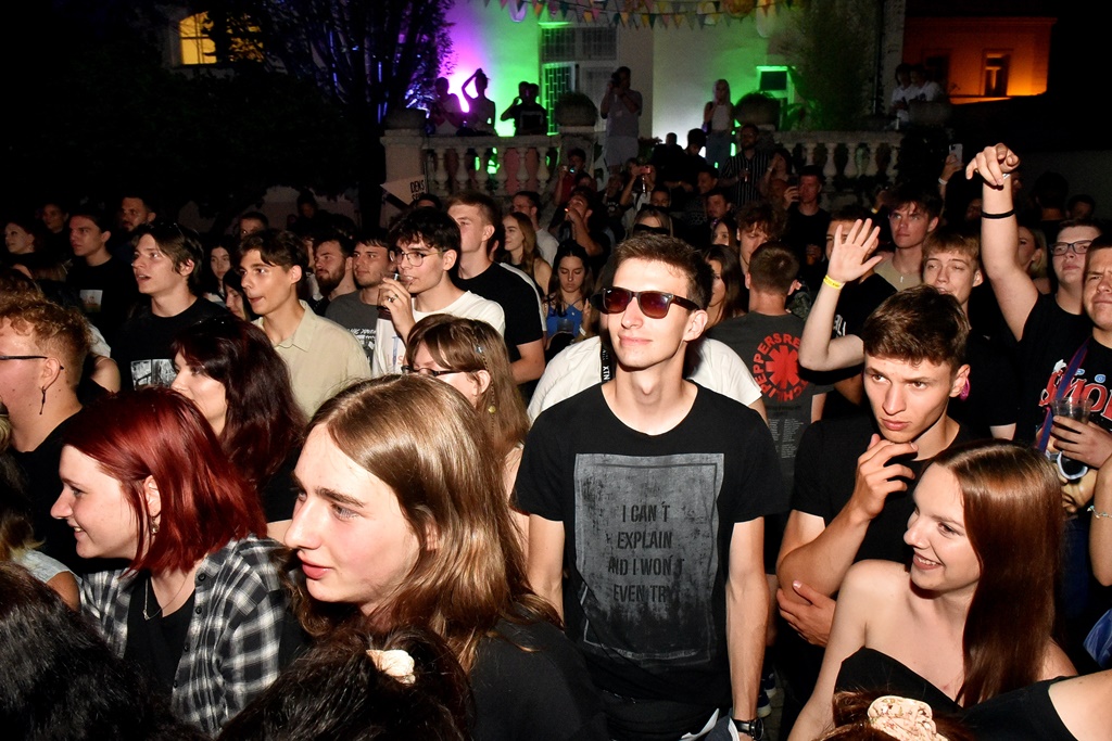 Image 5398874 (auto)