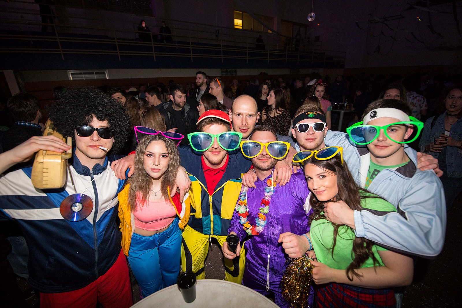 TRASH PARTY U PRELOGU Minea, Ivana Banfić i Ella napravile ludnicu na partyju!