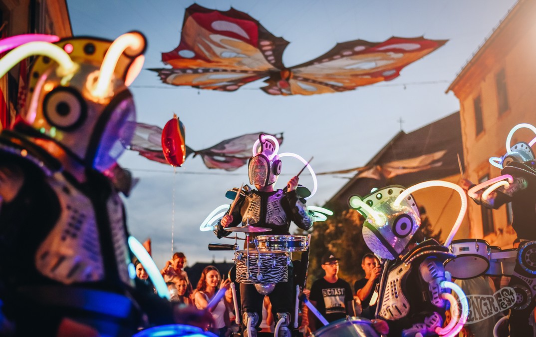 Image 5811833 (auto)