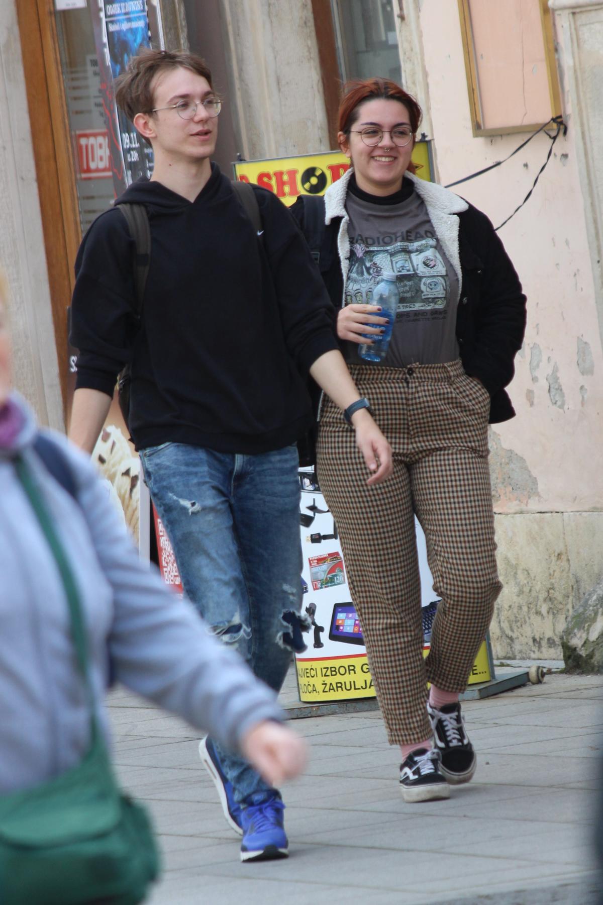 Image 5518262 (auto)