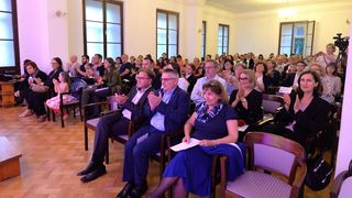 Image 2712739 (auto)