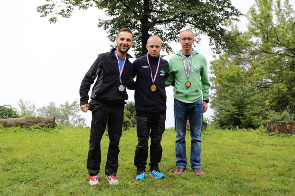 1199069789818000026102387250995