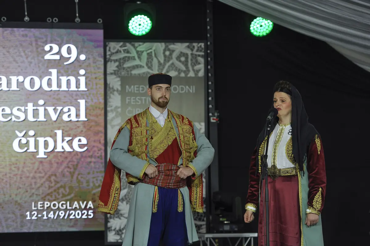festival_cipka_lep_28_13092025_photo©right by darko gorenak godar festival_cipka_lep_28_13092025_photo©right by darko gorenak godar