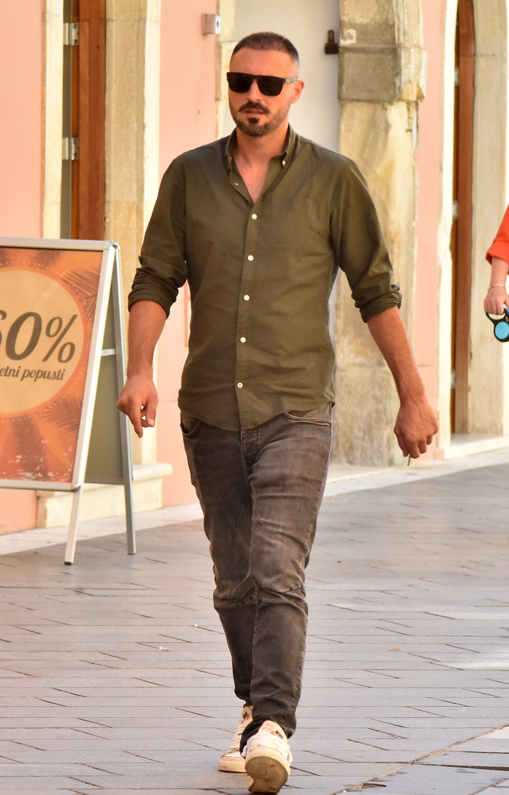 Image 5822341 (auto)