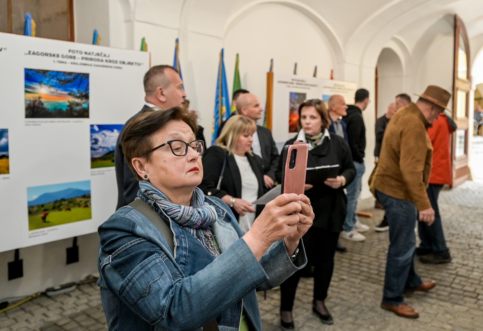 foto_izlozba_zagorske_gore_2025 (4) foto_izlozba_zagorske_gore_2025 (4)