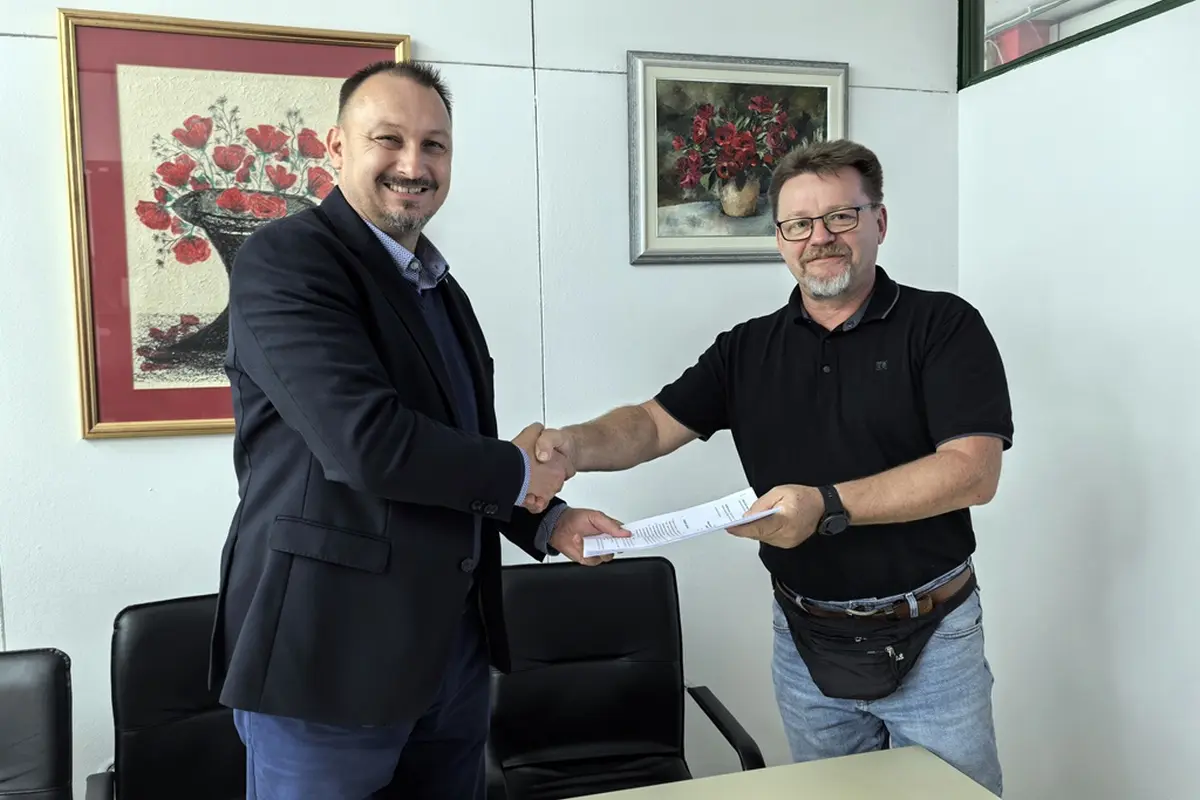 gnm aurelis (2) gnm aurelis (2)