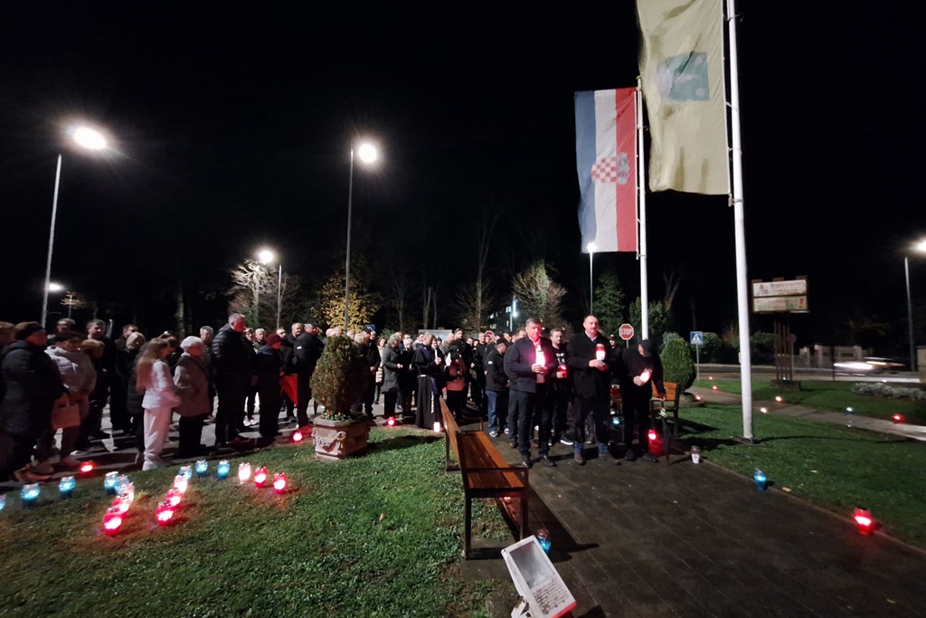 gnm dan sjecanja (15) gnm dan sjecanja (15)