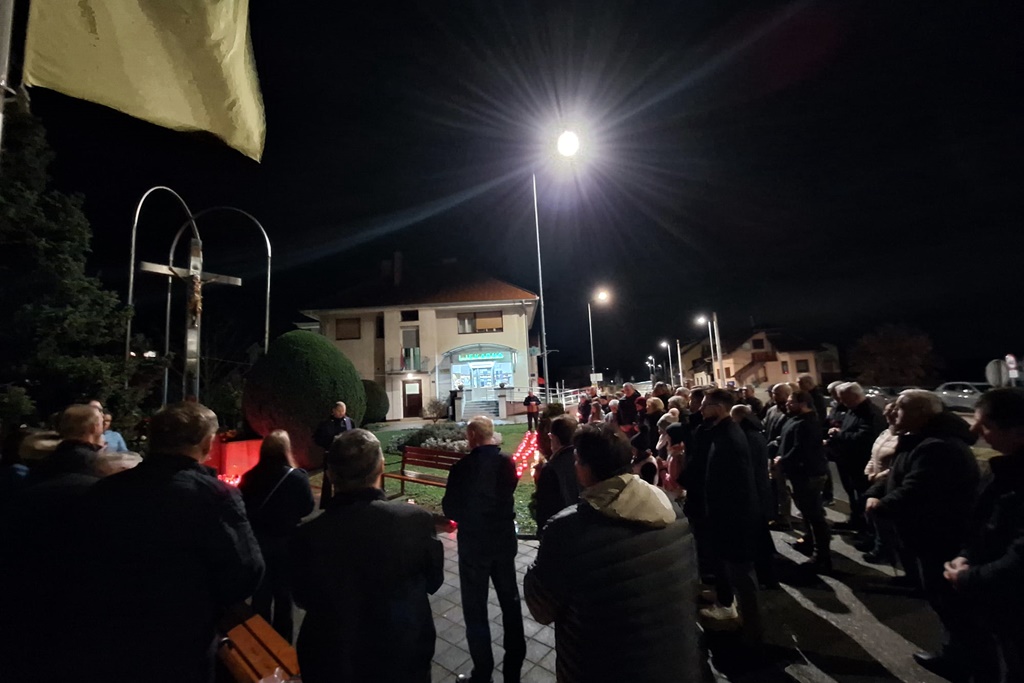 gnm dan sjecanja (6) gnm dan sjecanja (6)