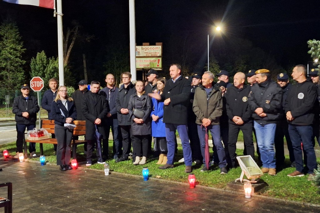 gnm dan sjecanja (8) gnm dan sjecanja (8)