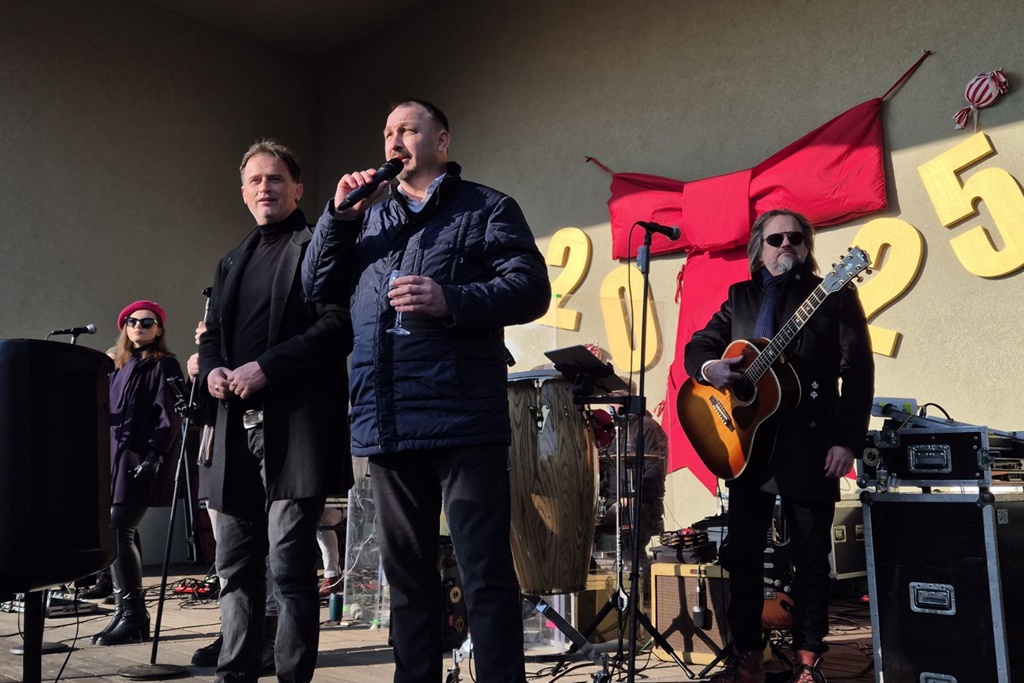 gnm docek u podne (36) gnm docek u podne (36)