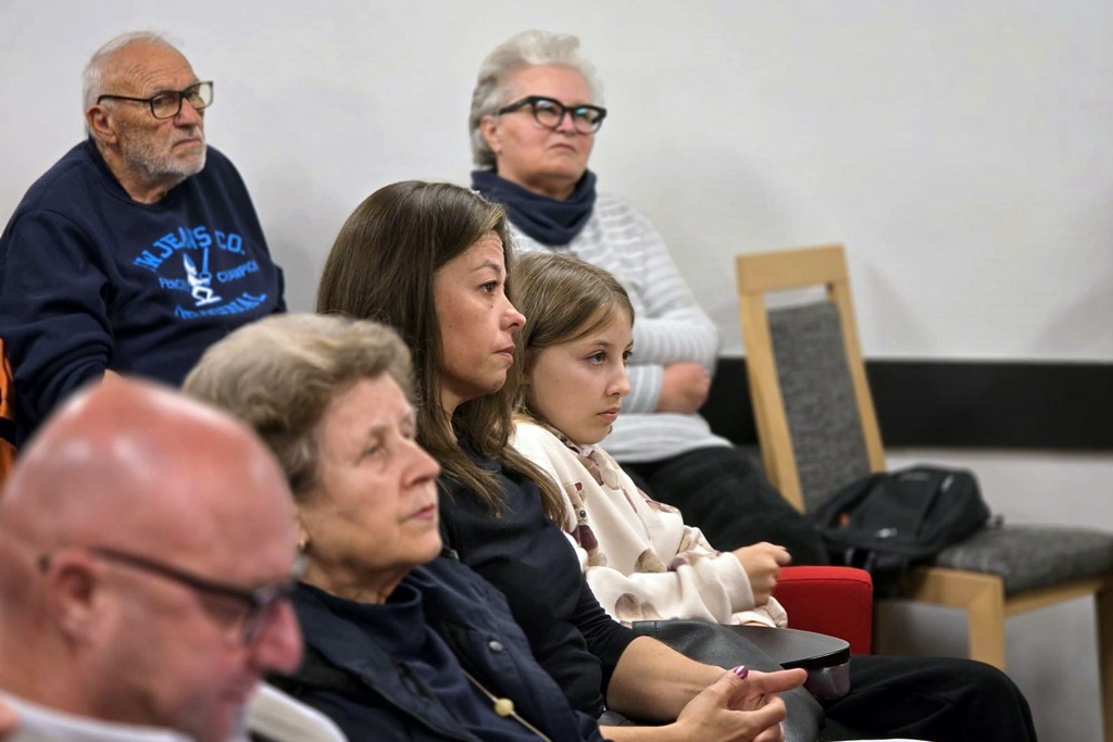 gnm knjiznica – obljetnica (11) gnm knjiznica – obljetnica (11)