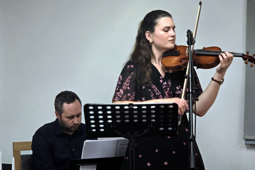 gnm knjiznica – obljetnica (7) gnm knjiznica – obljetnica (7)